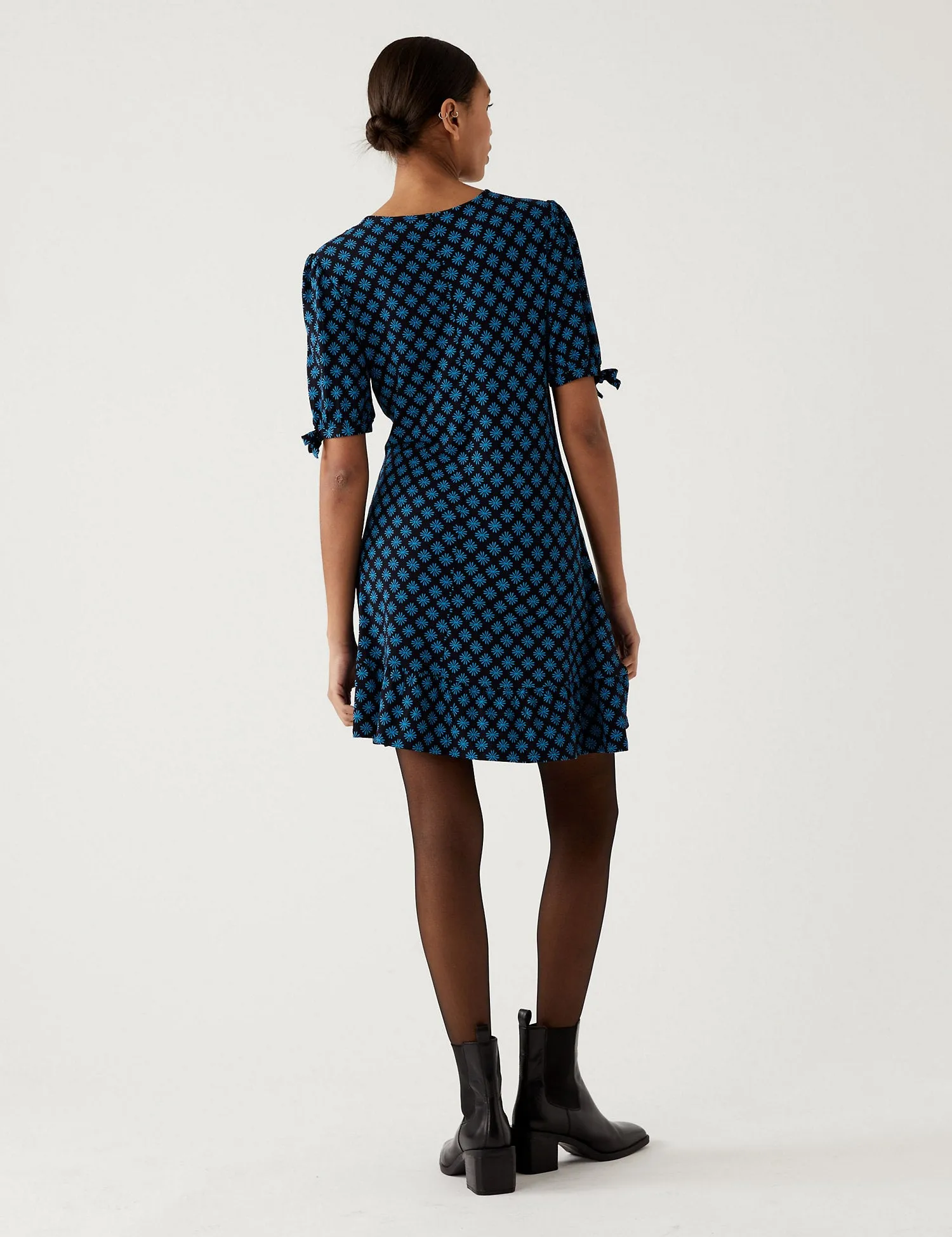 Jersey Printed Round Neck Mini Skater Dress
